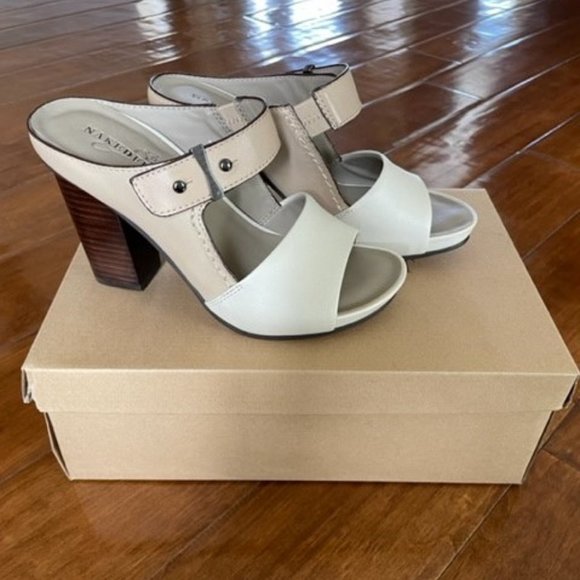 Naked Feet Shoes - Women's Shoes